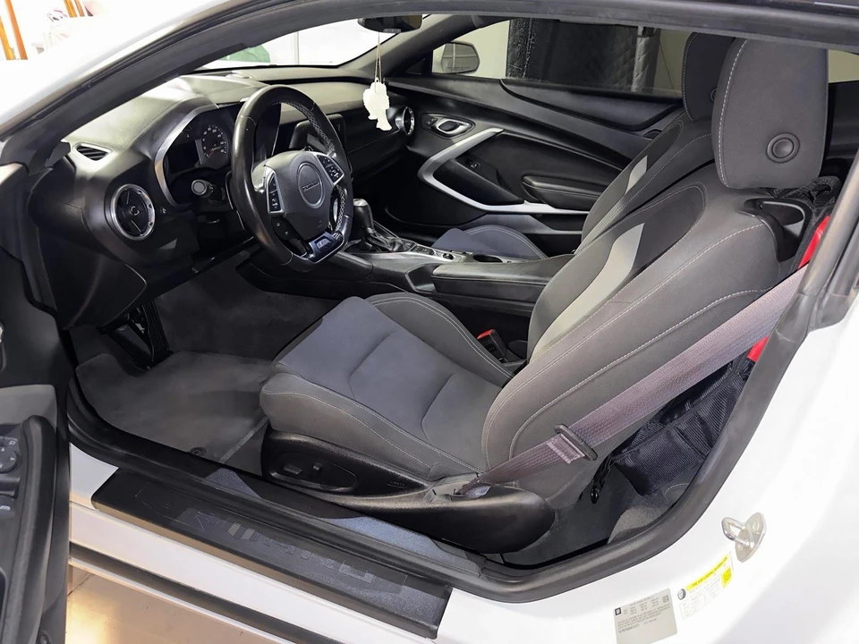 2017 Chevrolet Camaro 6th Gen - Image 17 of 20