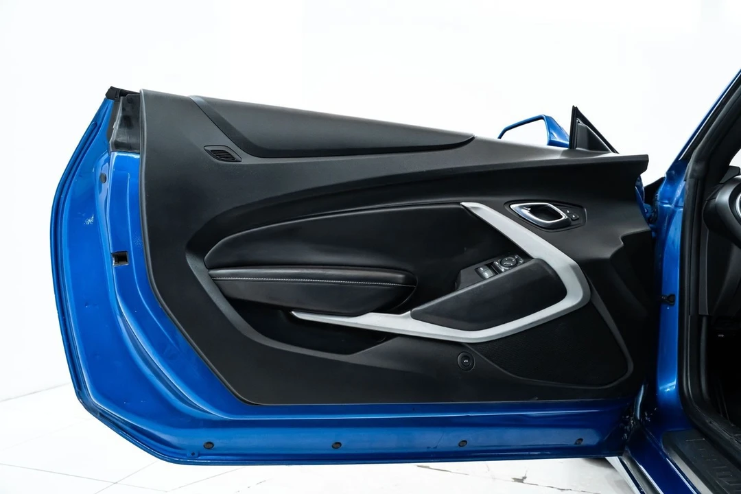 2017 Chevrolet Camaro 6th Gen - Image 17 of 31
