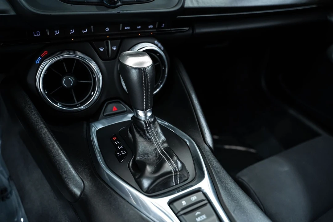 2017 Chevrolet Camaro 6th Gen - Image 25 of 31