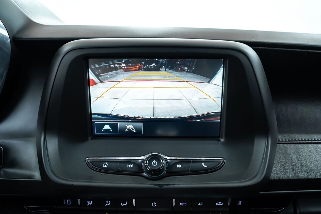 2017 Chevrolet Camaro 6th Gen - Image 27 of 31