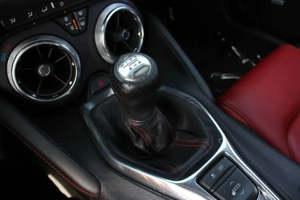 2017 Chevrolet Camaro 6th Gen - Image 12 of 13