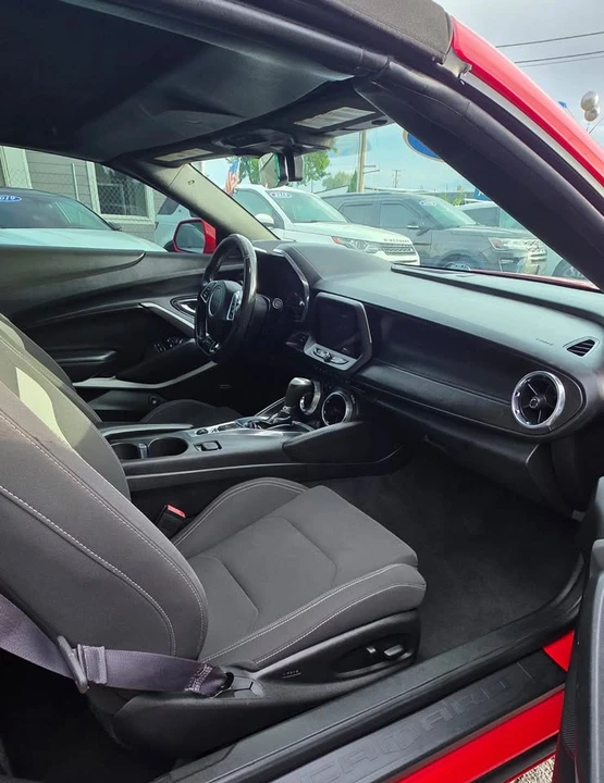 2017 Chevrolet Camaro 6th Gen - Image 12 of 13
