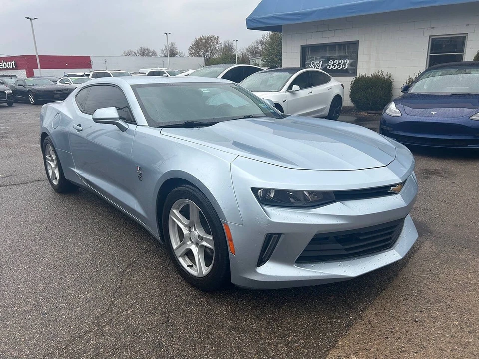 2017 Chevrolet Camaro 6th Gen - Image 4 of 11