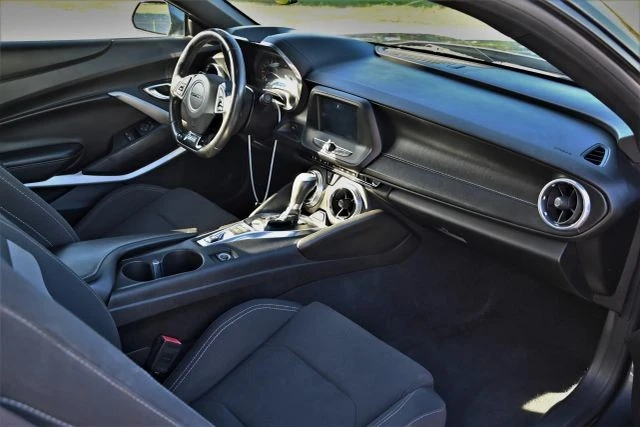 2017 Chevrolet Camaro 6th Gen - Image 16 of 21