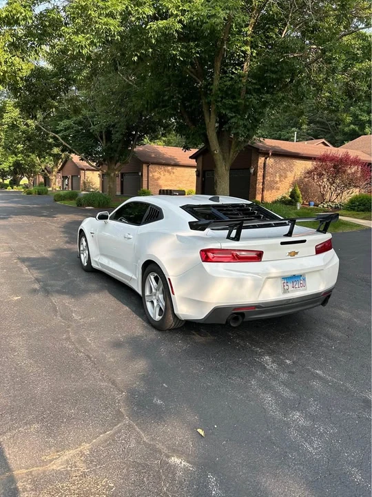 2017 Chevrolet Camaro 6th Gen - Image 4 of 12
