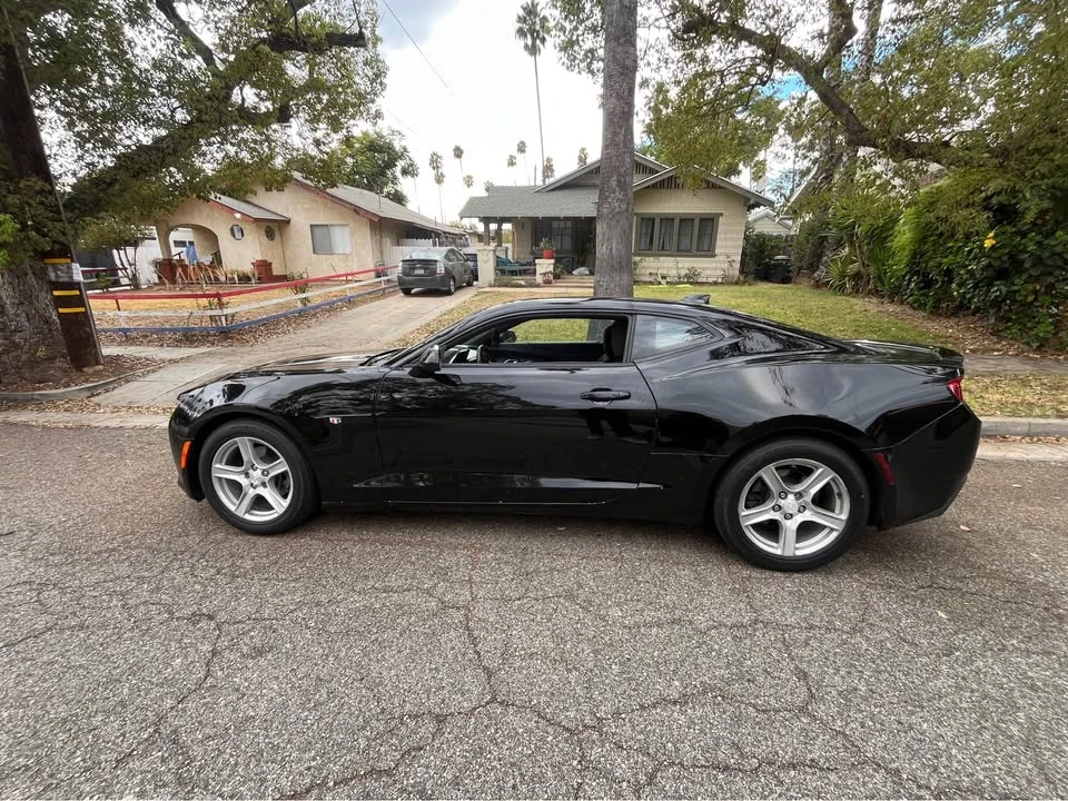 2017 Chevrolet Camaro 6th Gen - Image 4 of 18