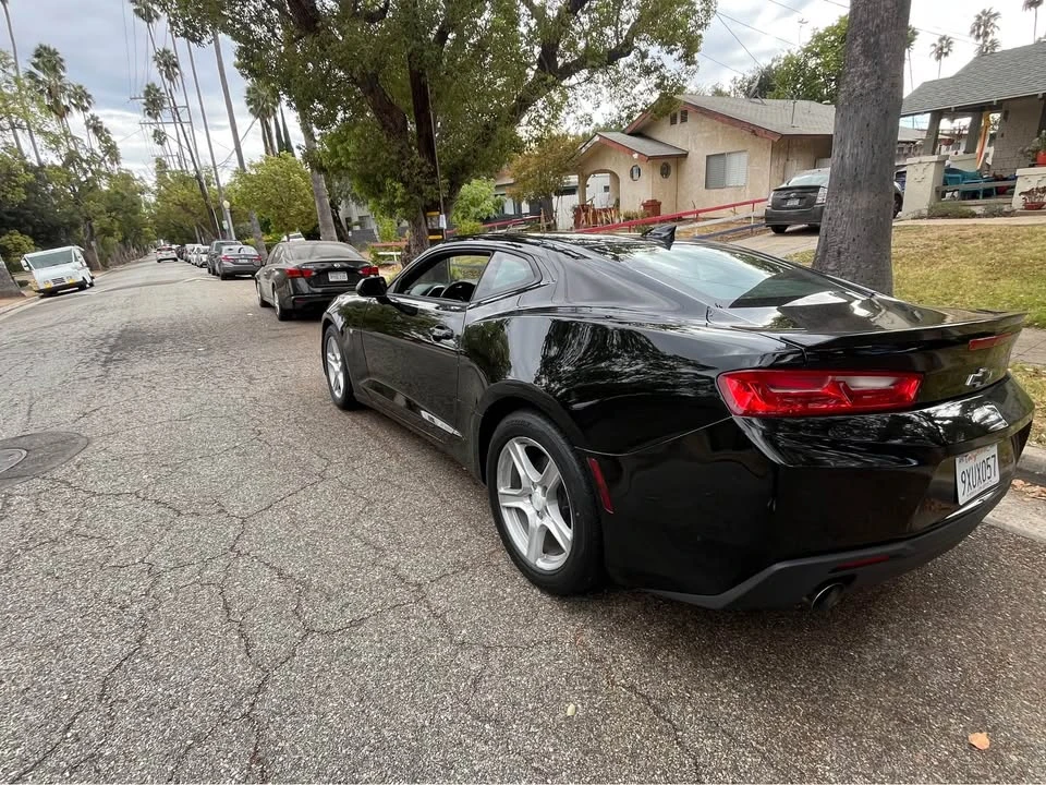 2017 Chevrolet Camaro 6th Gen - Image 5 of 18