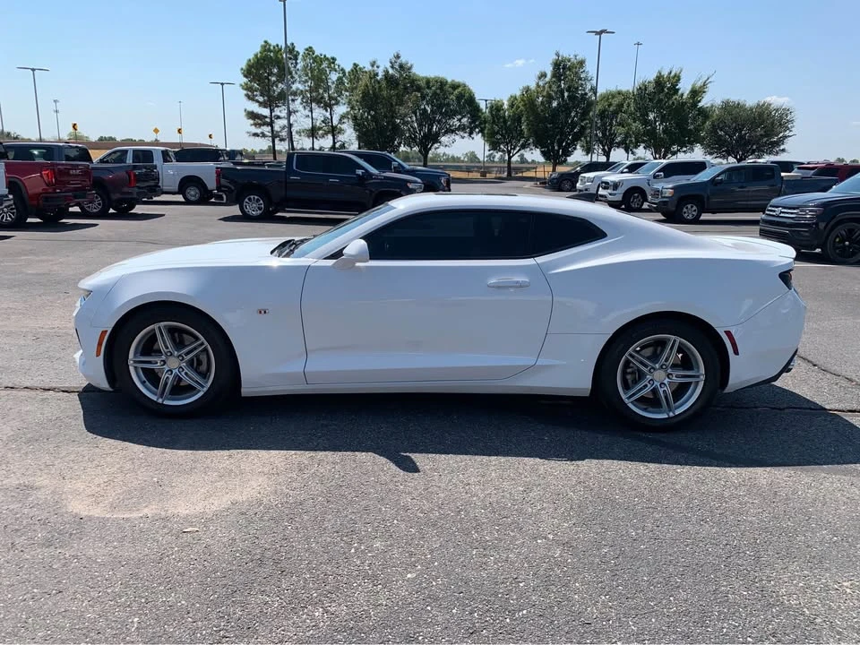 2017 Chevrolet Camaro 6th Gen - Image 8 of 15