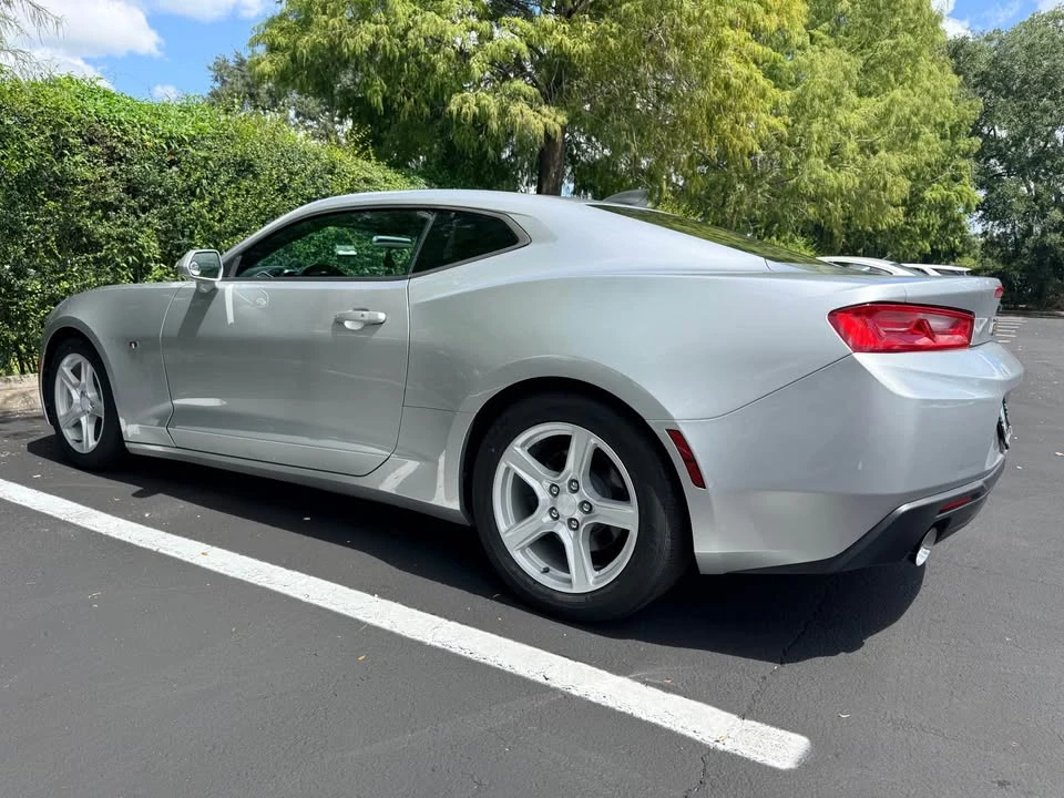 2017 Chevrolet Camaro 6th Gen - Image 6 of 10
