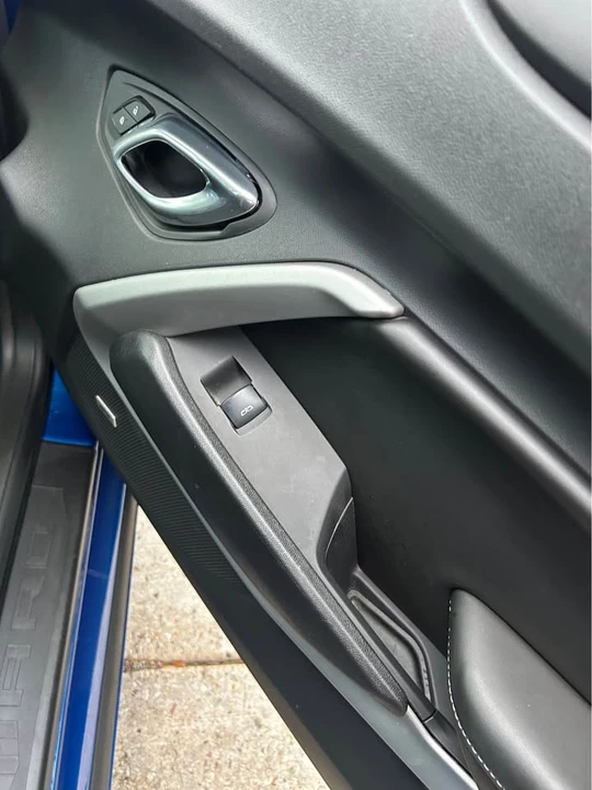 2017 Chevrolet Camaro 6th Gen - Image 12 of 14