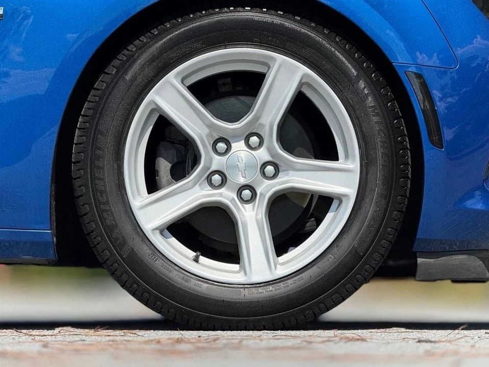 2017 Chevrolet Camaro 6th Gen - Image 19 of 20