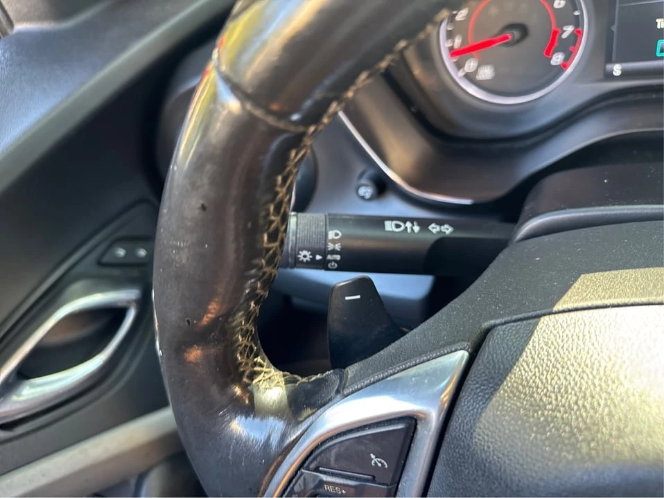 2017 Chevrolet Camaro 6th Gen - Image 14 of 17