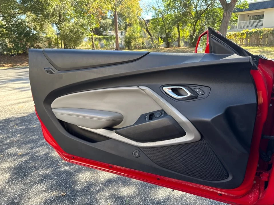 2017 Chevrolet Camaro 6th Gen - Image 16 of 17