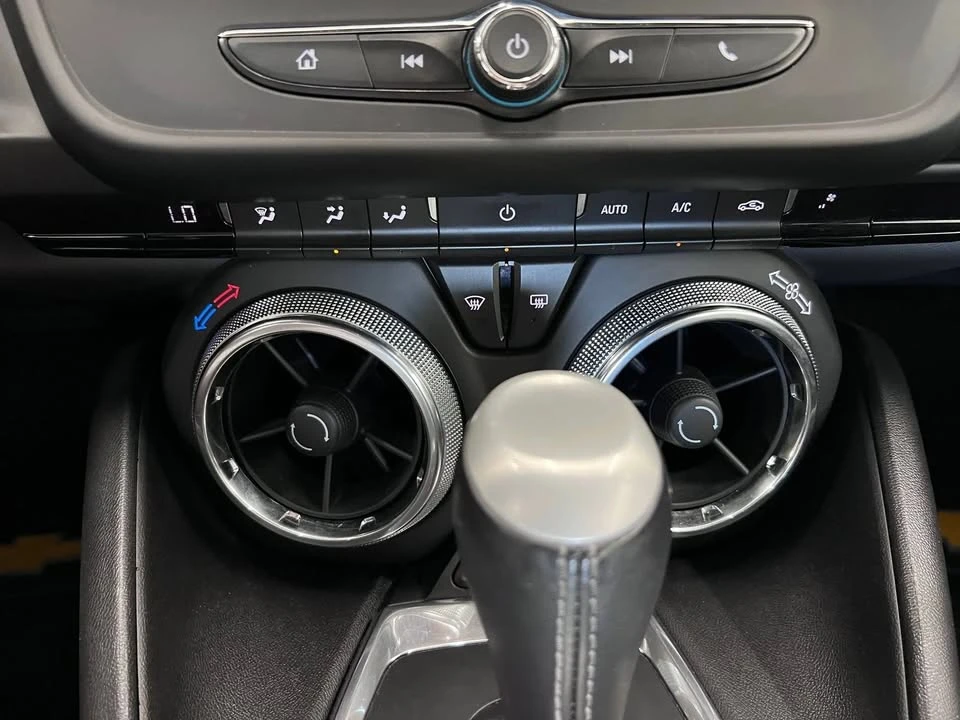2017 Chevrolet Camaro 6th Gen - Image 18 of 20