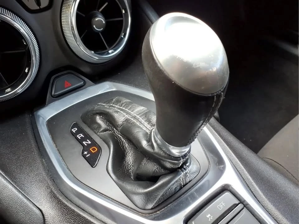 2017 Chevrolet Camaro 6th Gen - Image 19 of 20