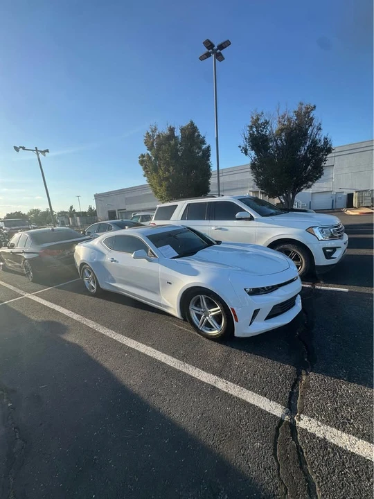 2017 Chevrolet Camaro 6th Gen - Image 2 of 6
