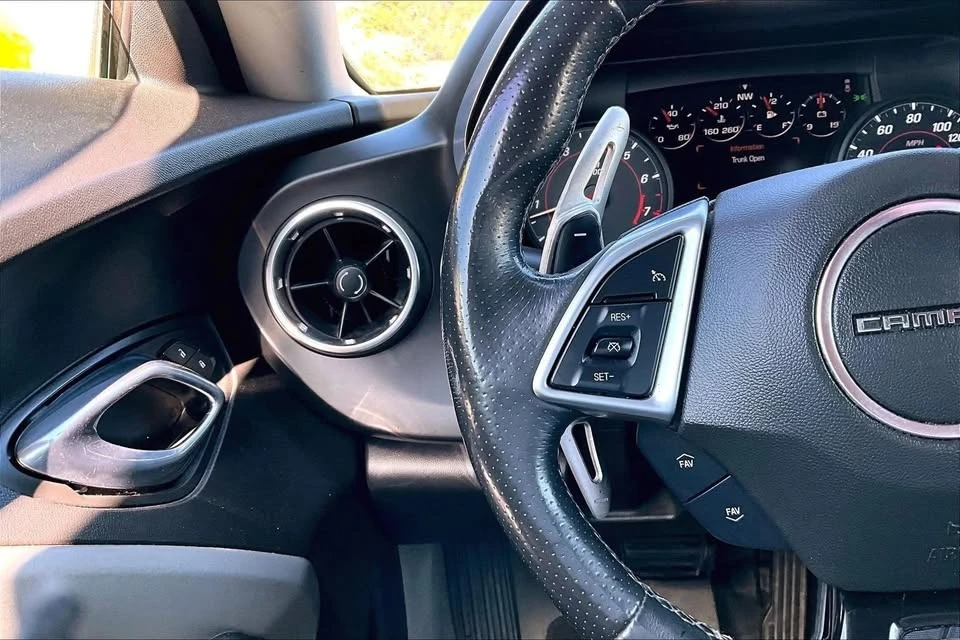 2017 Chevrolet Camaro 6th Gen - Image 18 of 20