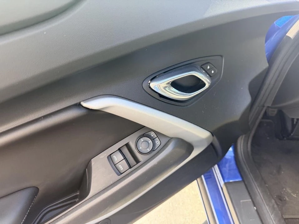 2017 Chevrolet Camaro 6th Gen - Image 11 of 14