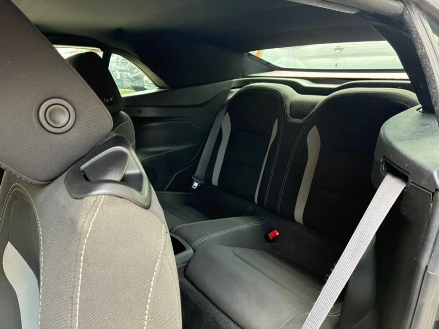2017 Chevrolet Camaro 6th Gen - Image 15 of 18