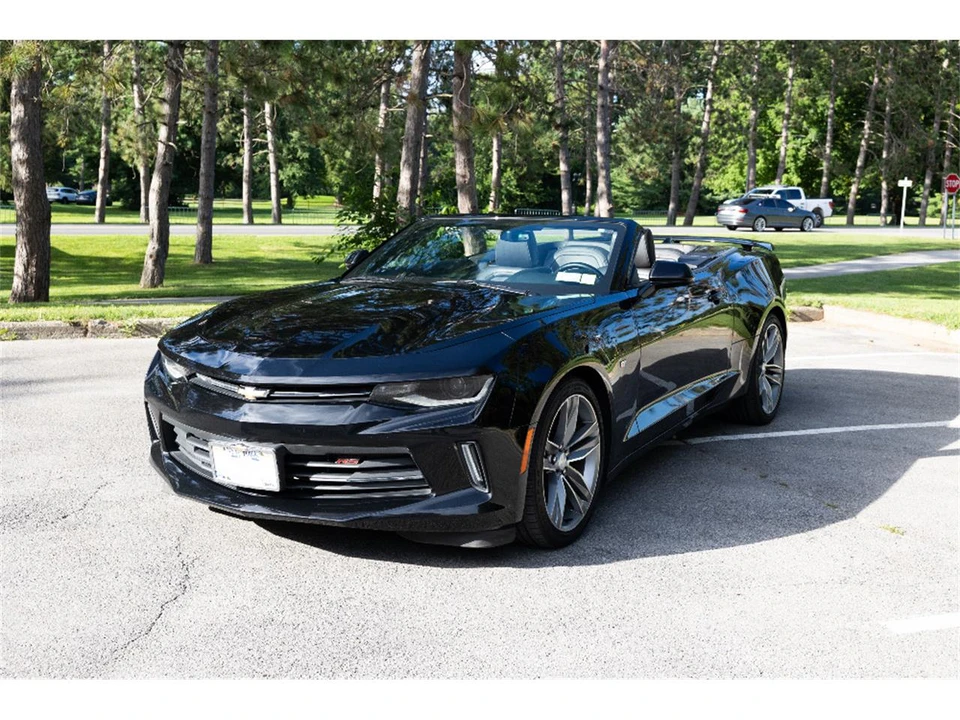 2017 Chevrolet Camaro 6th Gen - Image 2 of 31