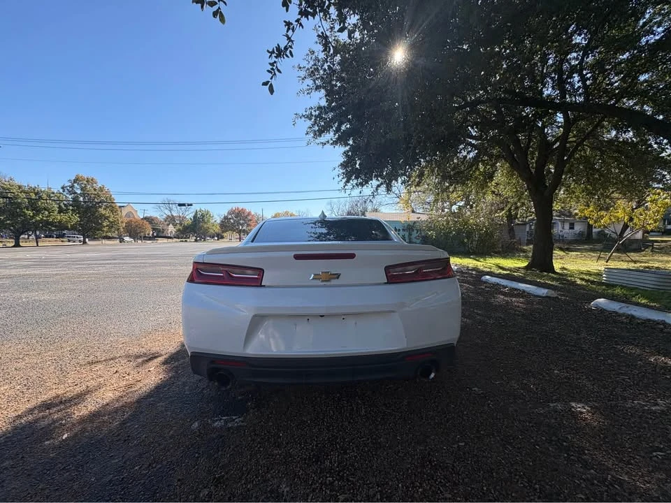2017 Chevrolet Camaro 6th Gen - Image 4 of 18