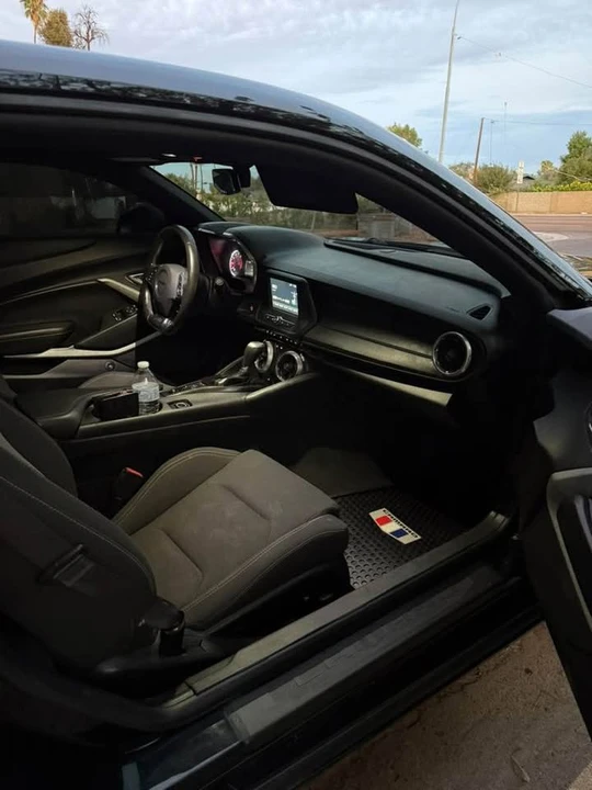 2017 Chevrolet Camaro 6th Gen - Image 9 of 10