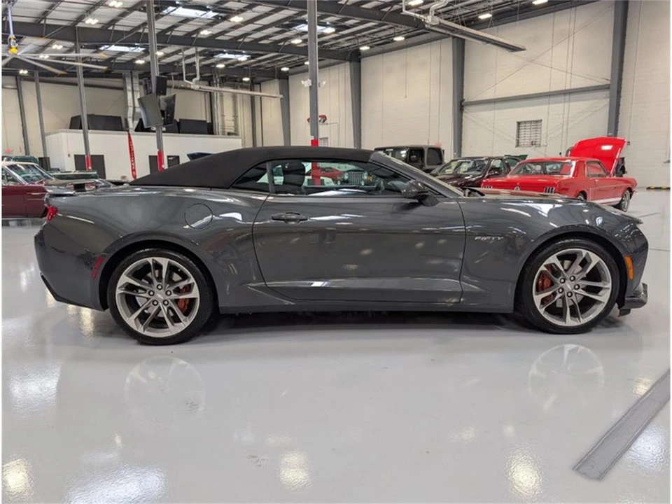 2017 Chevrolet Camaro SS 6th Gen - Image 4 of 24