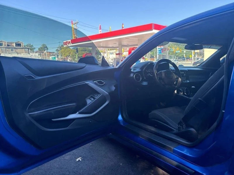 2017 Chevrolet Camaro SS 6th Gen - Image 10 of 12