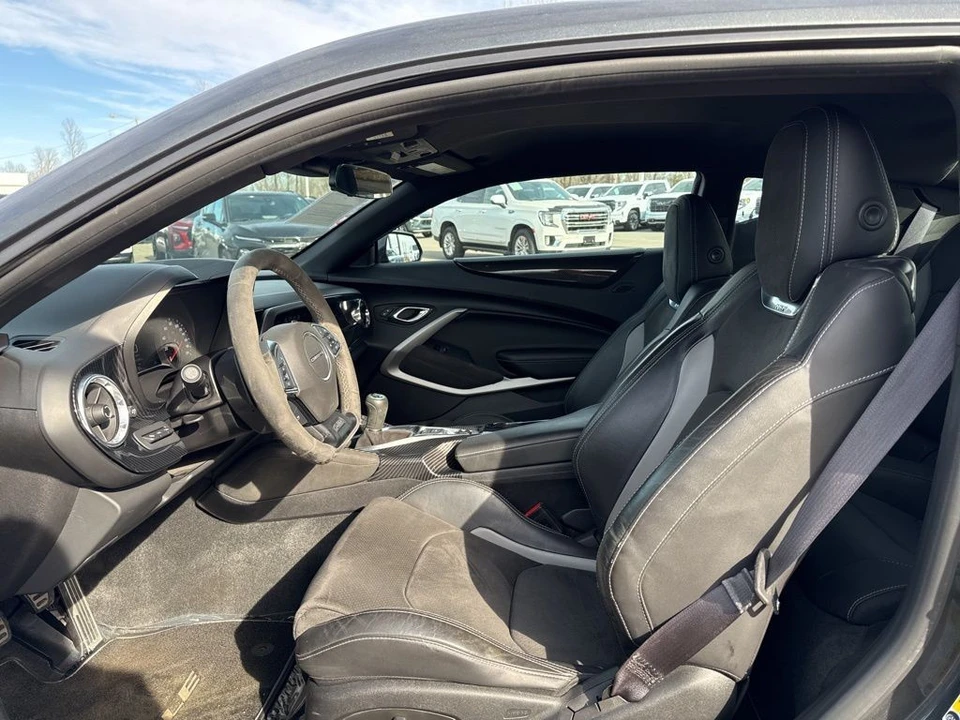 2017 Chevrolet Camaro SS 6th Gen - Image 9 of 21
