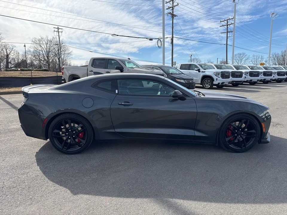 2017 Chevrolet Camaro SS 6th Gen - Image 6 of 12