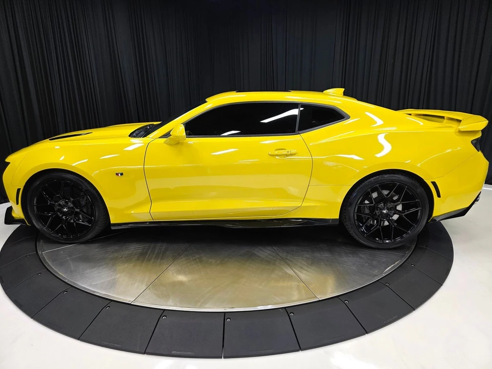 2017 Chevrolet Camaro SS 6th Gen - Image 12 of 31