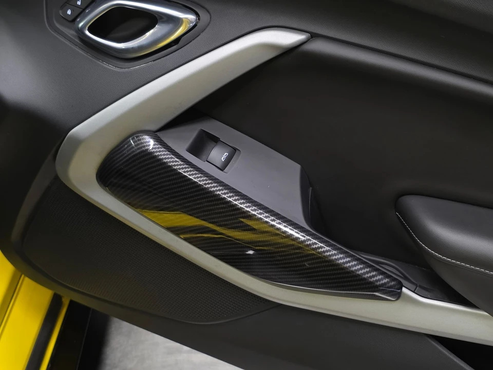 2017 Chevrolet Camaro SS 6th Gen - Image 27 of 31