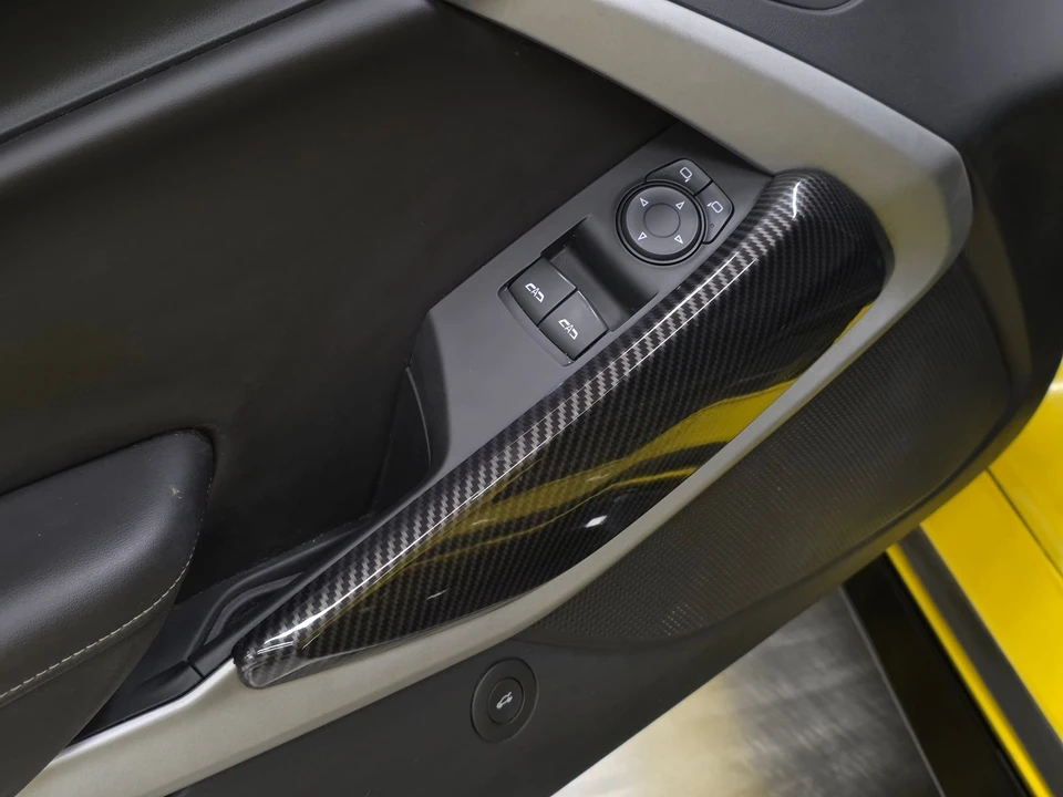 2017 Chevrolet Camaro SS 6th Gen - Image 19 of 31