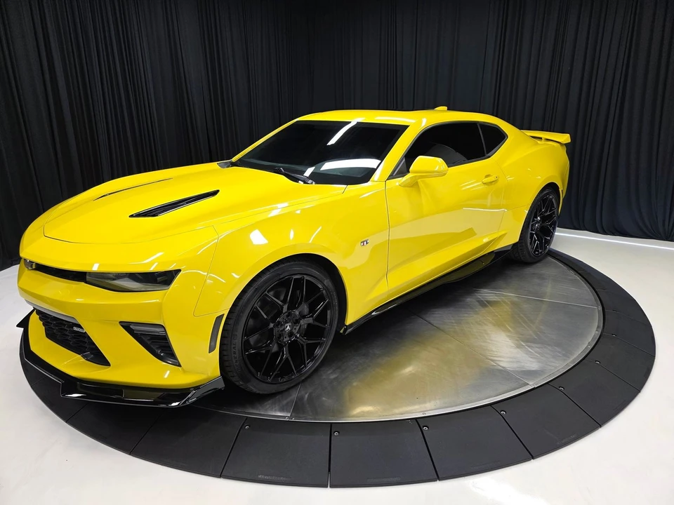 2017 Chevrolet Camaro SS 6th Gen - Image 11 of 31