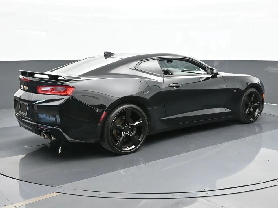 2017 Chevrolet Camaro SS 6th Gen - Image 6 of 12
