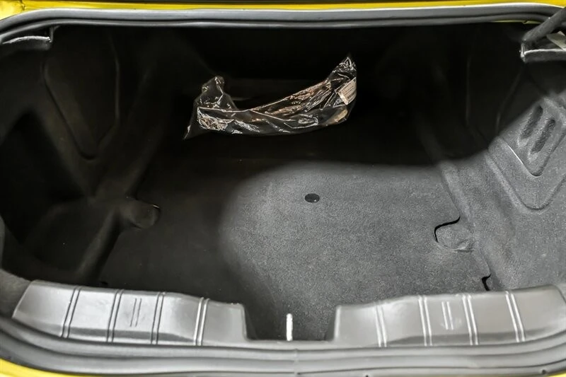 2017 Chevrolet Camaro SS 6th Gen - Image 12 of 31