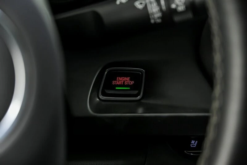 2017 Chevrolet Camaro SS 6th Gen - Image 26 of 31