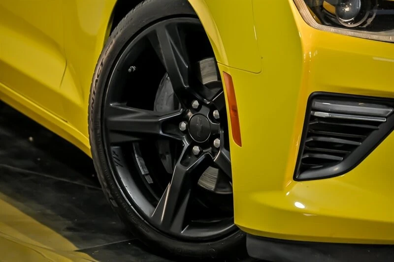 2017 Chevrolet Camaro SS 6th Gen - Image 3 of 31