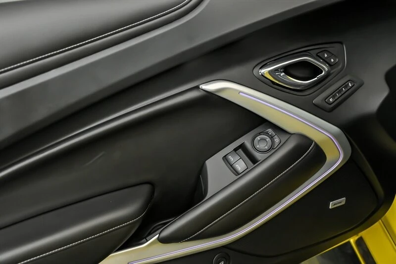 2017 Chevrolet Camaro SS 6th Gen - Image 14 of 31