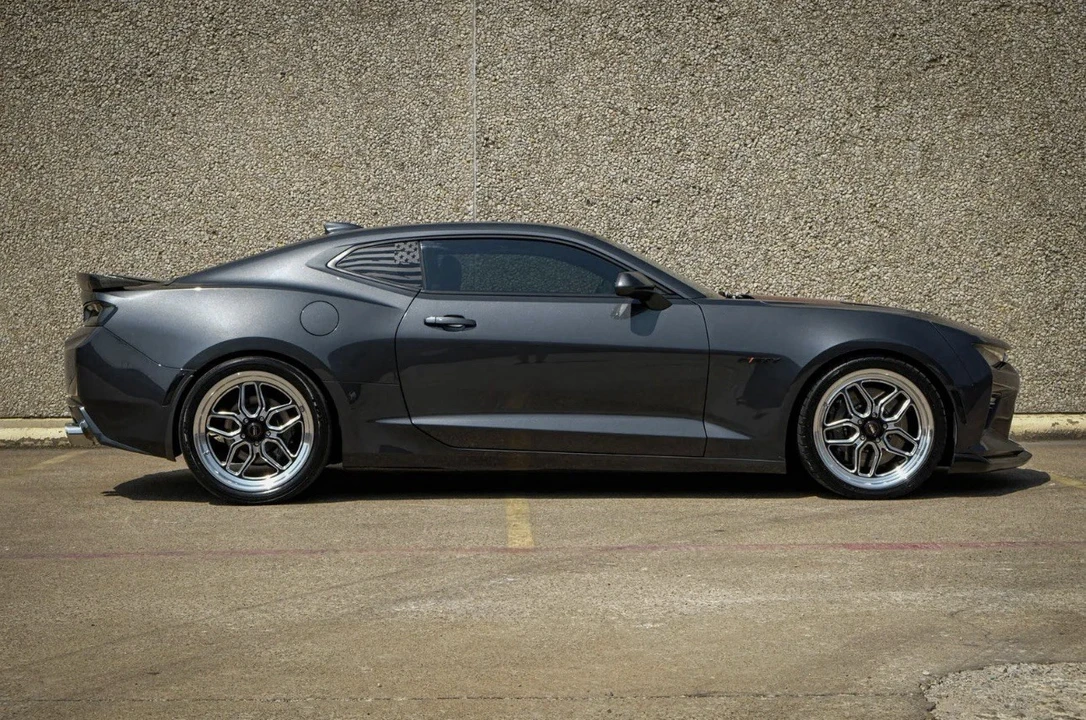 2017 Chevrolet Camaro SS 6th Gen - Image 2 of 7