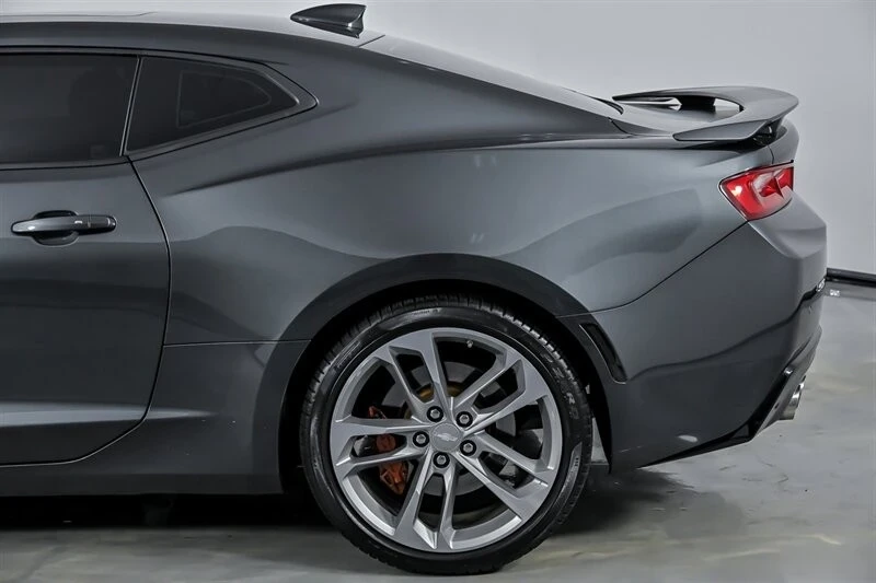2017 Chevrolet Camaro SS 6th Gen - Image 9 of 21