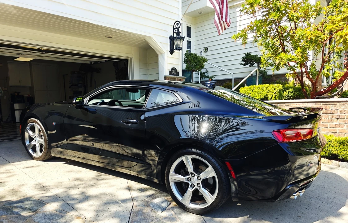 2017 Chevrolet Camaro SS 6th Gen - Image 26 of 31