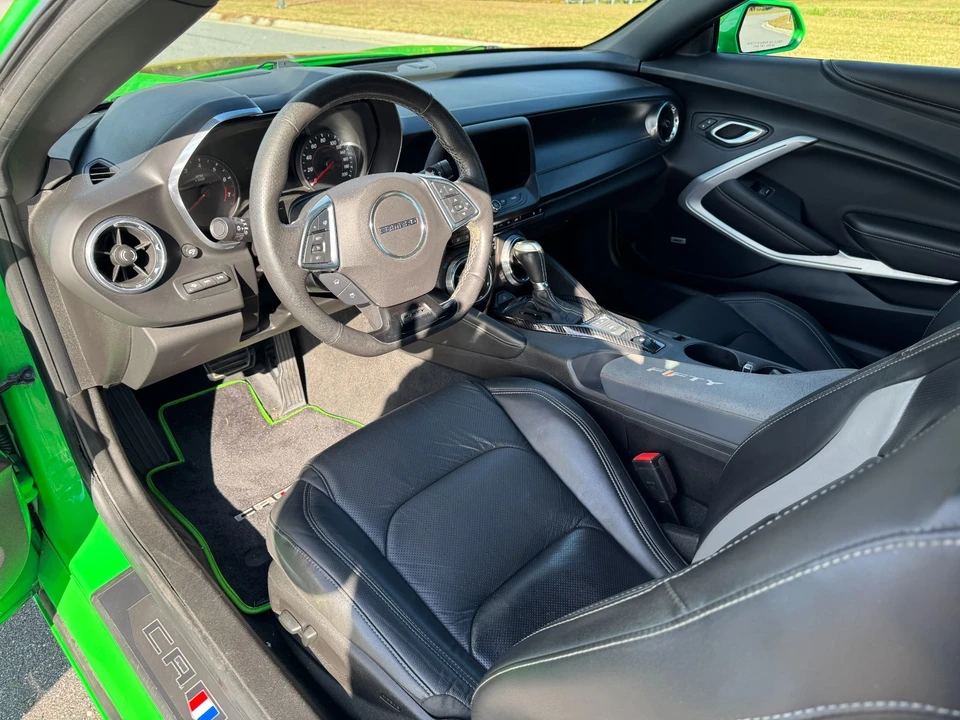 2017 Chevrolet Camaro SS 6th Gen - Image 12 of 21