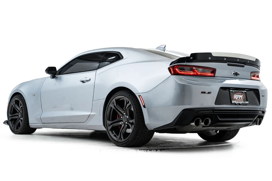 2017 Chevrolet Camaro SS 6th Gen - Image 12 of 21