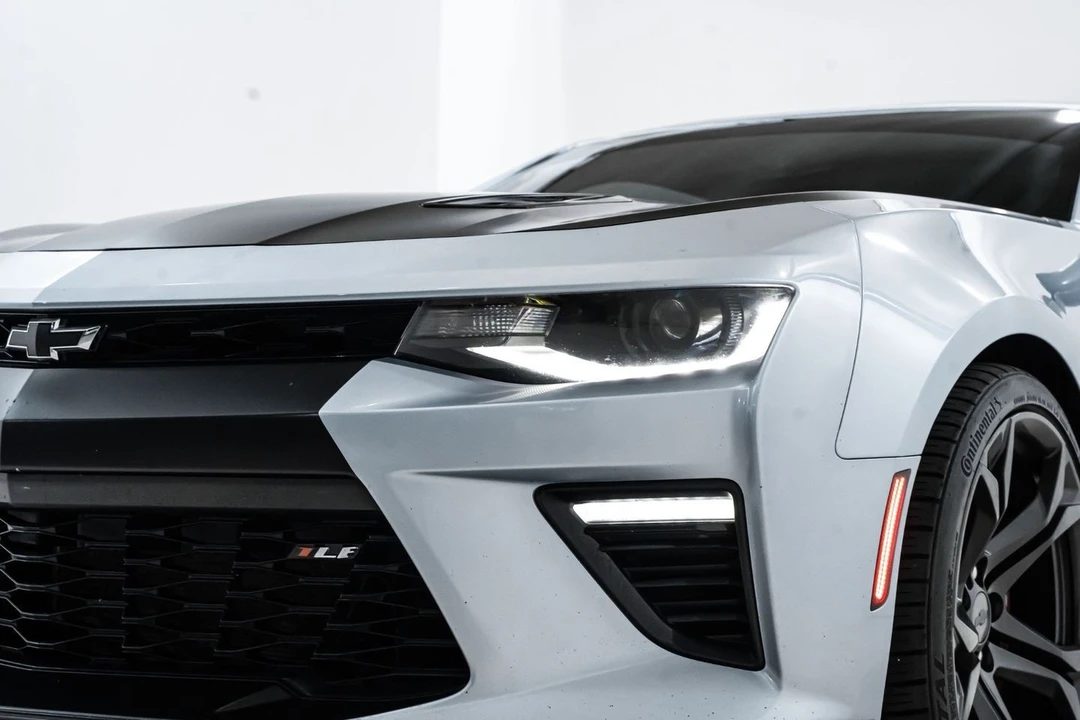 2017 Chevrolet Camaro SS 6th Gen - Image 18 of 21