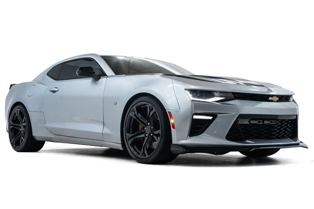 2017 Chevrolet Camaro SS 6th Gen - Image 8 of 21