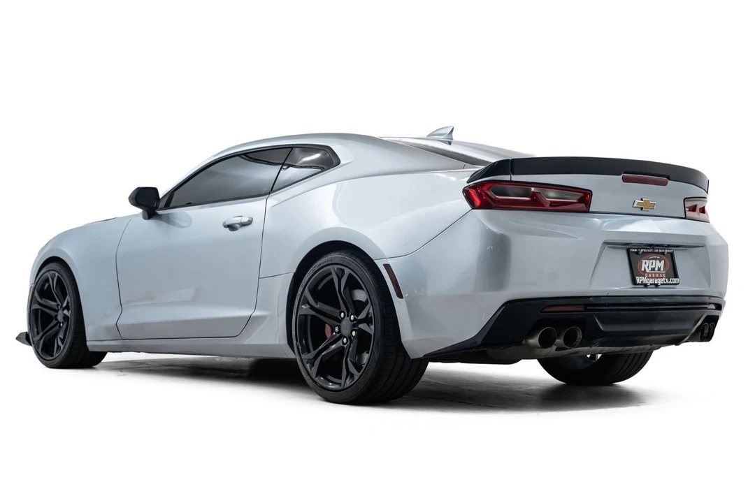 2017 Chevrolet Camaro SS 6th Gen - Image 11 of 31