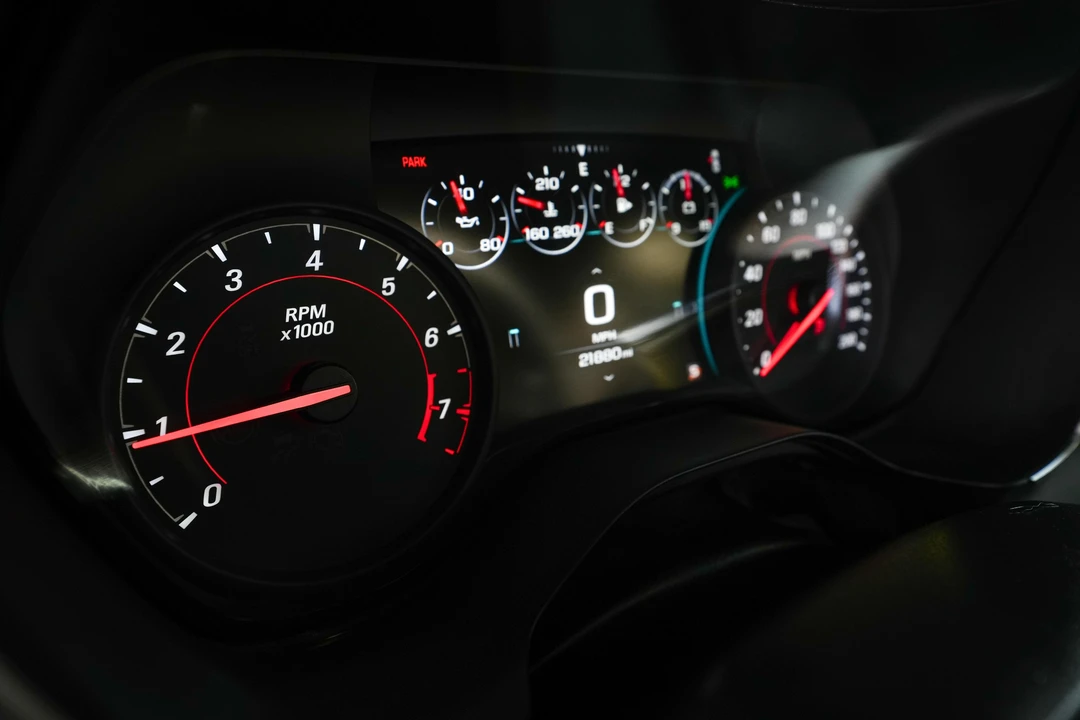 2017 Chevrolet Camaro SS 6th Gen - Image 28 of 31
