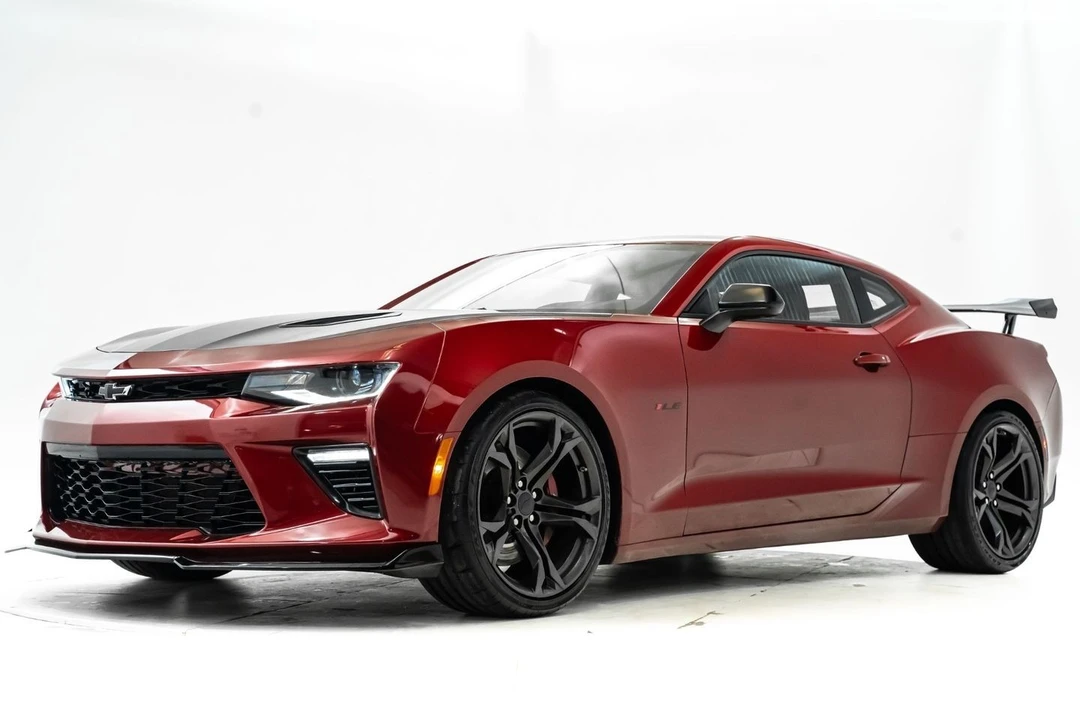 2017 Chevrolet Camaro SS 6th Gen - Image 11 of 31