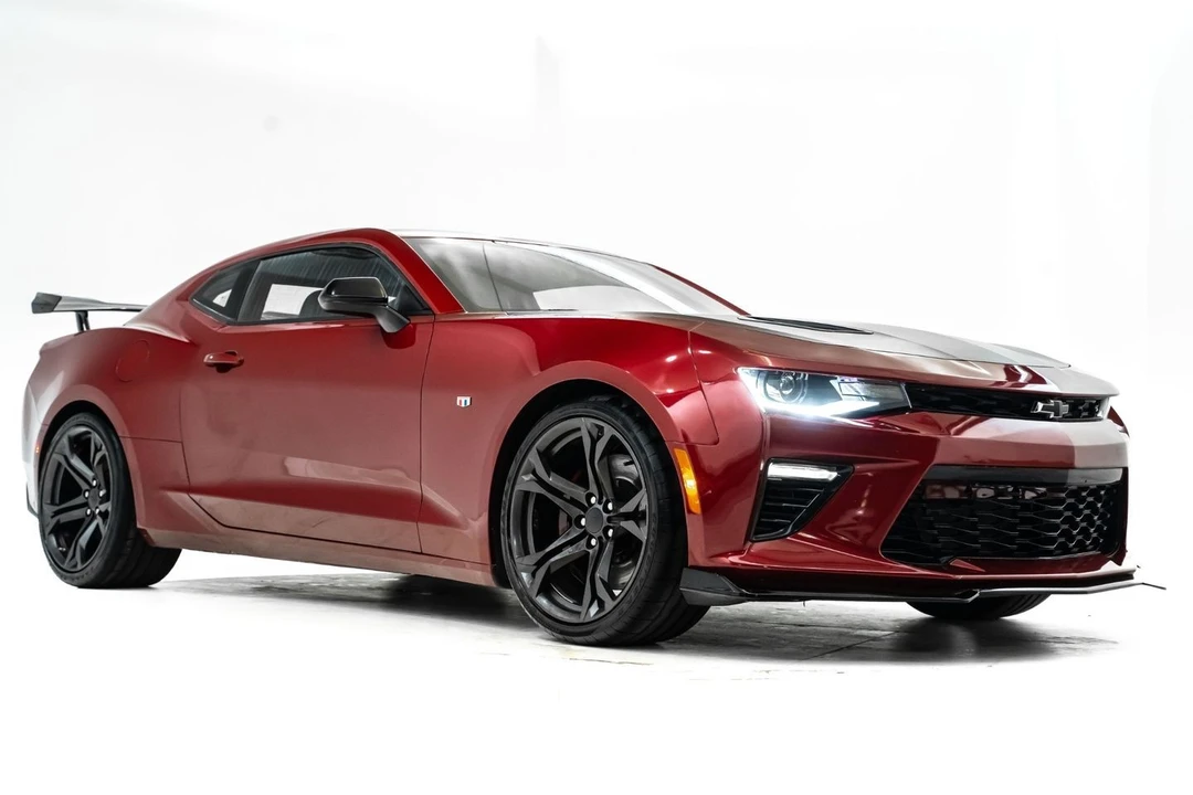 2017 Chevrolet Camaro SS 6th Gen - Image 9 of 31